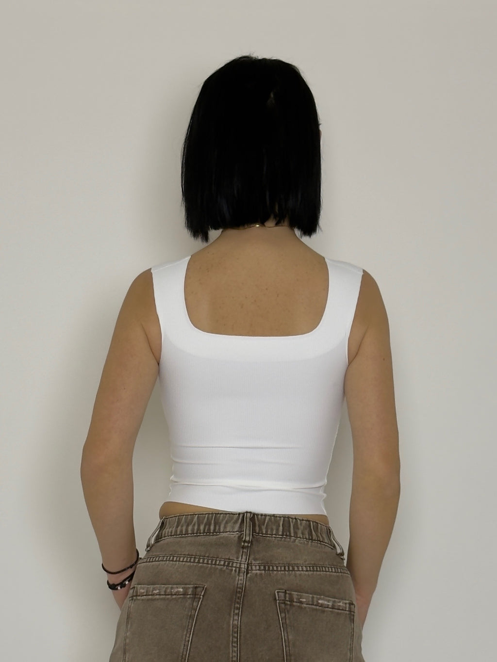 Ελαστικό Crop Top με ενσωματωμένη επένδυση