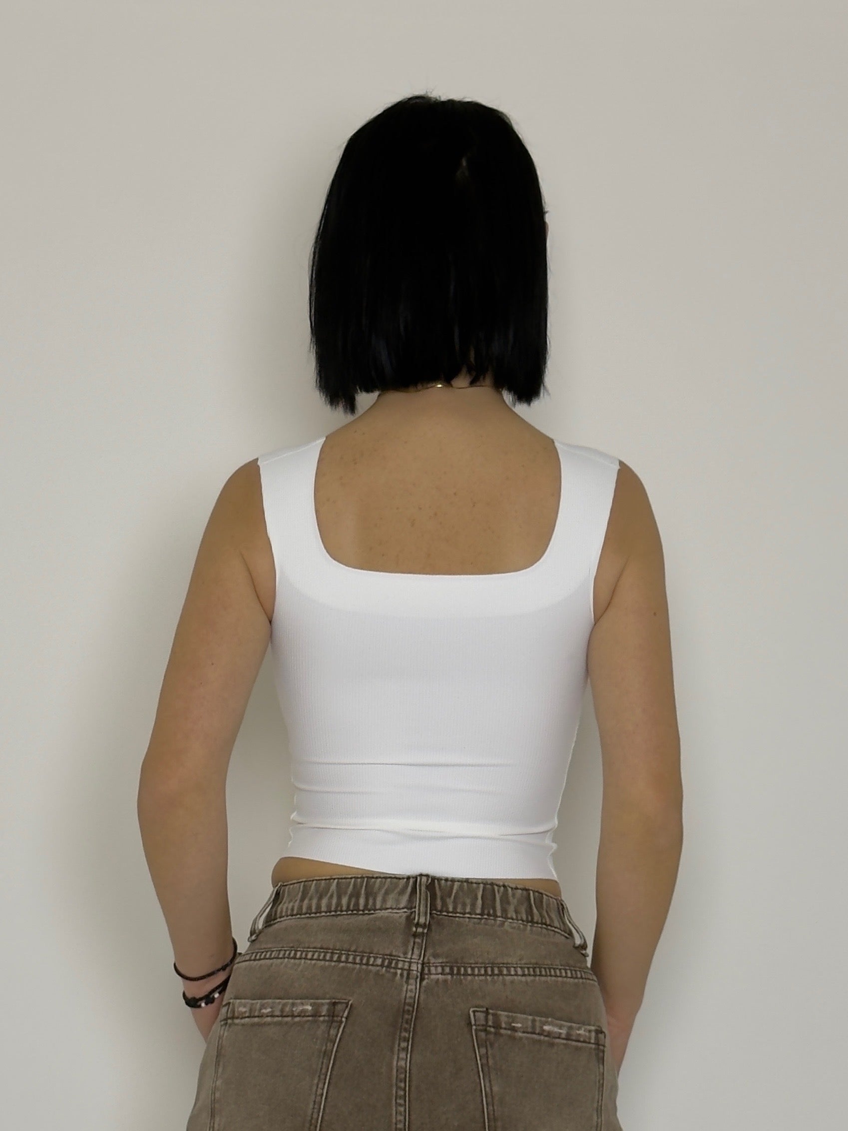 Ελαστικό Crop Top με ενσωματωμένη επένδυση