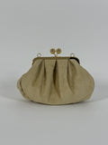 Clutch τσάντα suede με χρυσό κούμπωμα